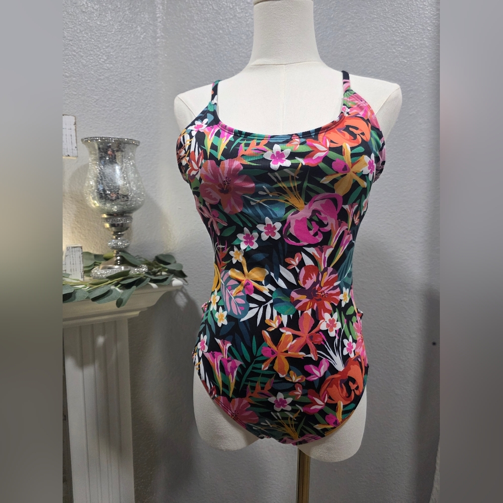 NEW Hurley Swimsuit